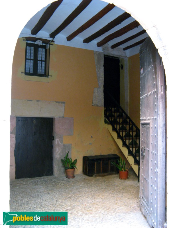 Altafulla - La Vila Closa (Foto: Albert Esteves, 2007) Altafulla - La Vila Closa