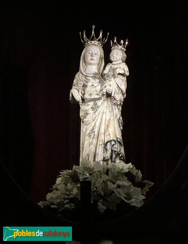 Valls - Església de la M.D. del Lledó, retaule (Foto: Albert Esteves, 2024) Valls - Església de la M.D. del Lledó, retaule