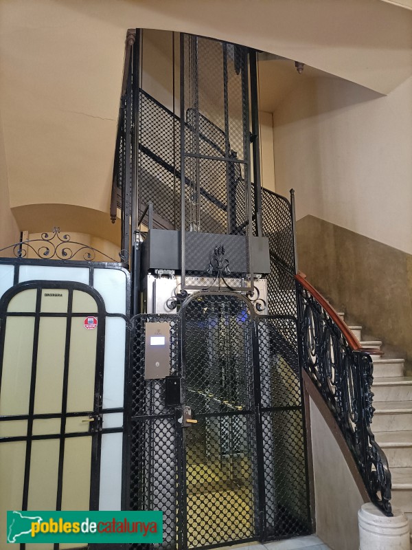 Barcelona - Roger de Llúria, 119-121