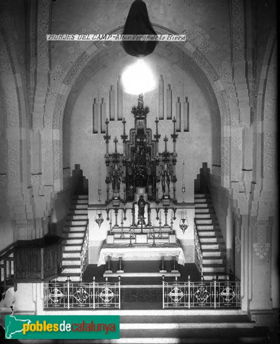Les Borges del Camp - Església de l'Assumpció de Santa Maria (Foto: <i>Ferran Damians -Arxiu Fotogràfic Centre Excursionista de Catalunya-</i>, 1890-1900) Les Borges del Camp - Església de l'Assumpció de Santa Maria