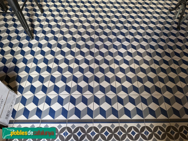 Sant Pere de Ribes - Casa Cuadros. paviment