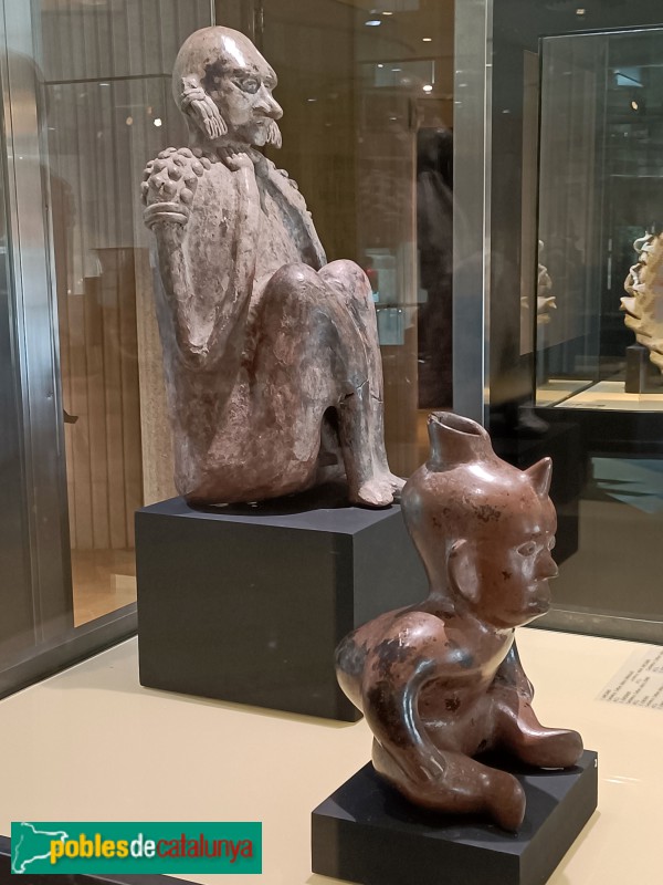 Ancià i geperut. Ceràmica. Mèxic, 100-300 dC