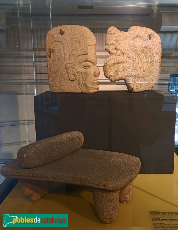 Objectes de pedra associats al joc de la pilota. Guatemala (700 - 900 dC)
