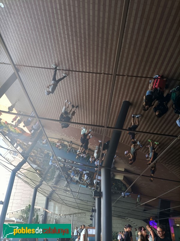 Barcelona - Maremàgnum (Foto: Anna Corcoll, 2024) Barcelona - Maremàgnum