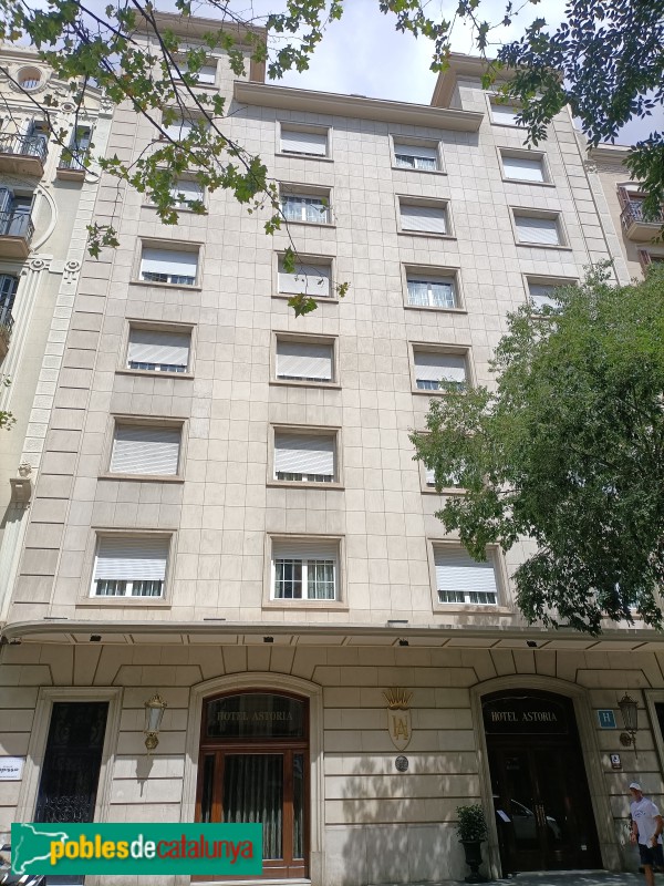 Barcelona - París, 203