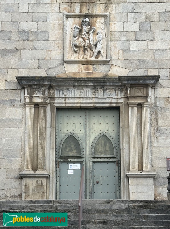 Cassà de la Selva - Església de Sant Martí (Foto: Albert Esteves, 2025) Cassà de la Selva - Església de Sant Martí