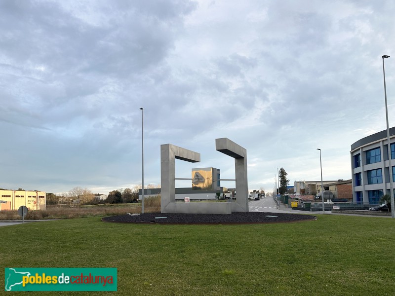 Riudellots de la Selva - Escultura del Polígon