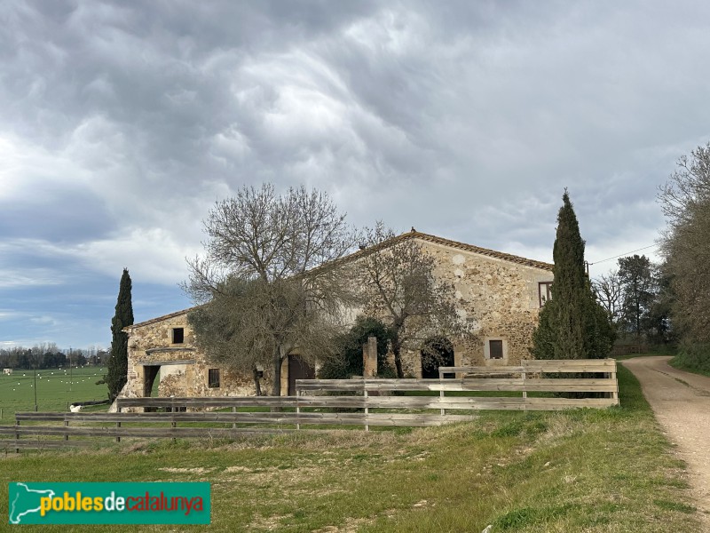 Cassà de la Selva - Esclet. Can Barnés (Foto: Albert Esteves, 2025) Cassà de la Selva - Esclet. Can Barnés