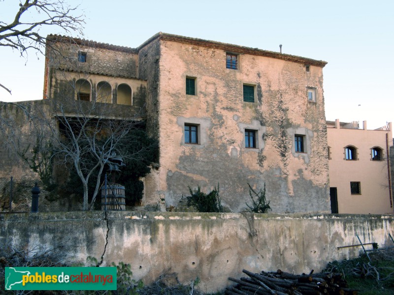 El Montmell - Cal Cintet (Foto: Albert Esteves, 2006) El Montmell - Cal Cintet