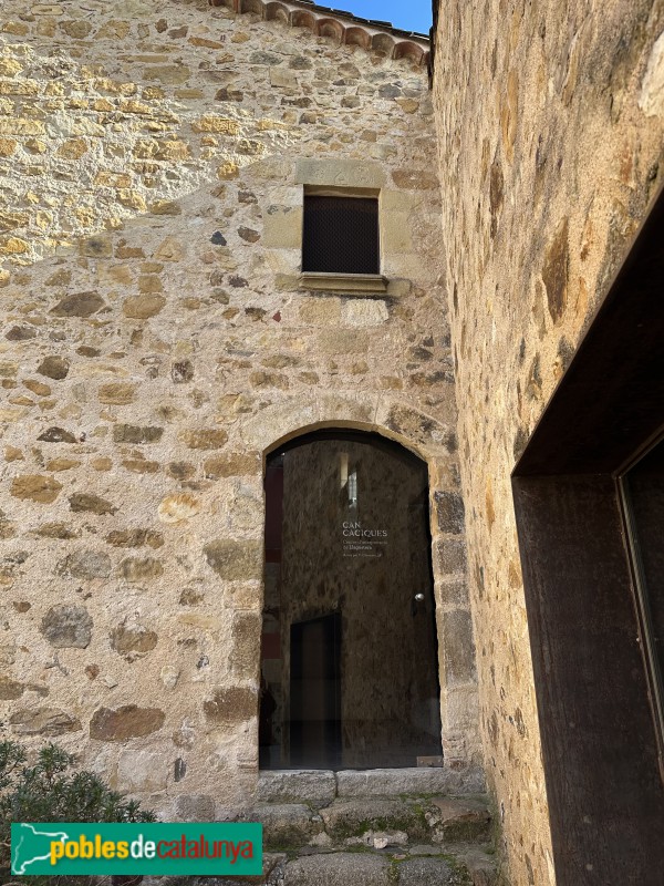 Llagostera - Can Caciques