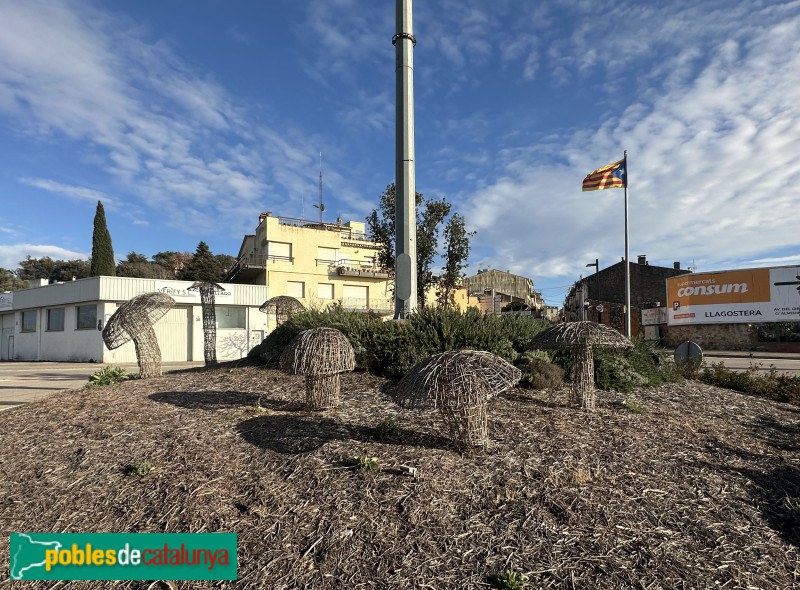 Llagostera - Rotonda dels Bolets