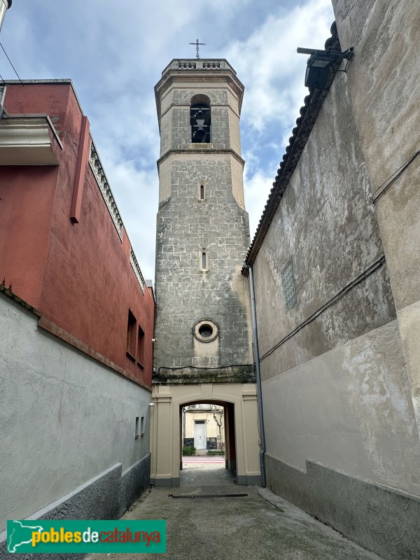 Vallirana - Església de Sant Mateu. Campanar