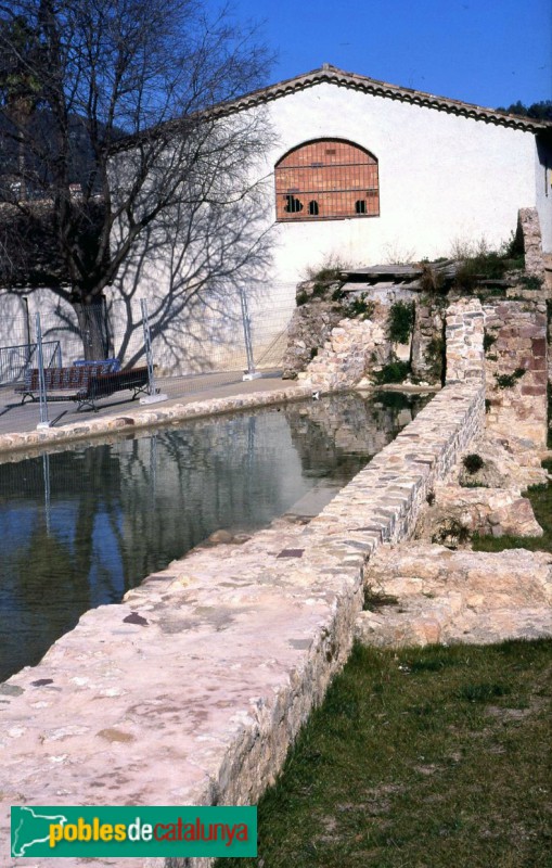 Vallirana - Molí de can Batlle (Foto: Josep Maria Ardèvol -CEDIP-, 1996) Vallirana - Molí de can Batlle