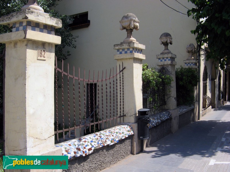 Vallirana - Casa Mestres