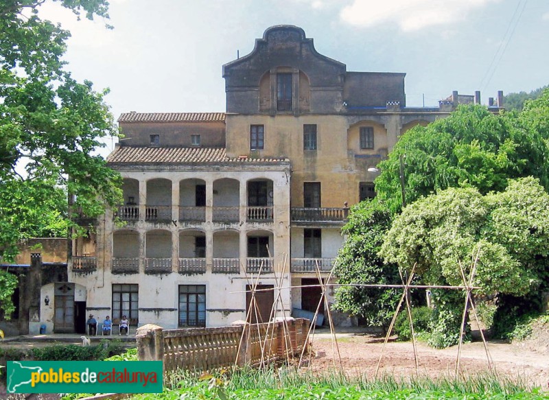 Cervelló - Can Bonastre (Torre Bonavista) (Foto: Albert Esteves, 2006) Cervelló - Can Bonastre (Torre Bonavista)