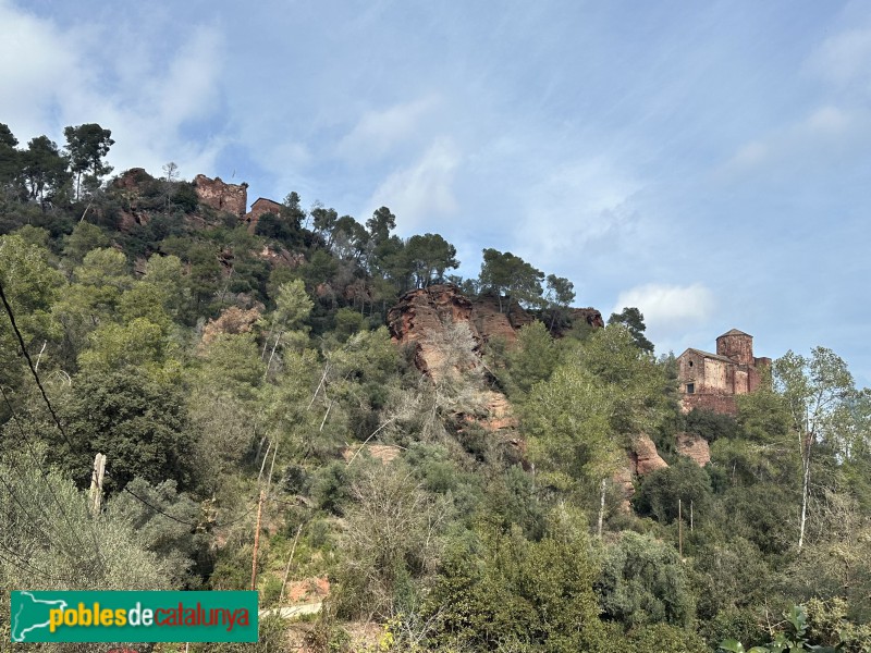 Cervelló - Església de Santa Maria i castell