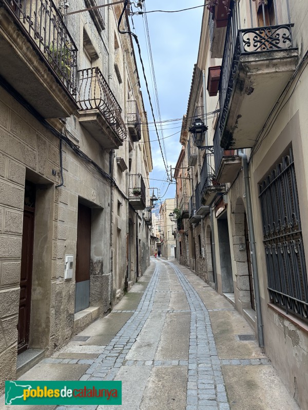 Alforja - Nucli antic. Carrer de la Font