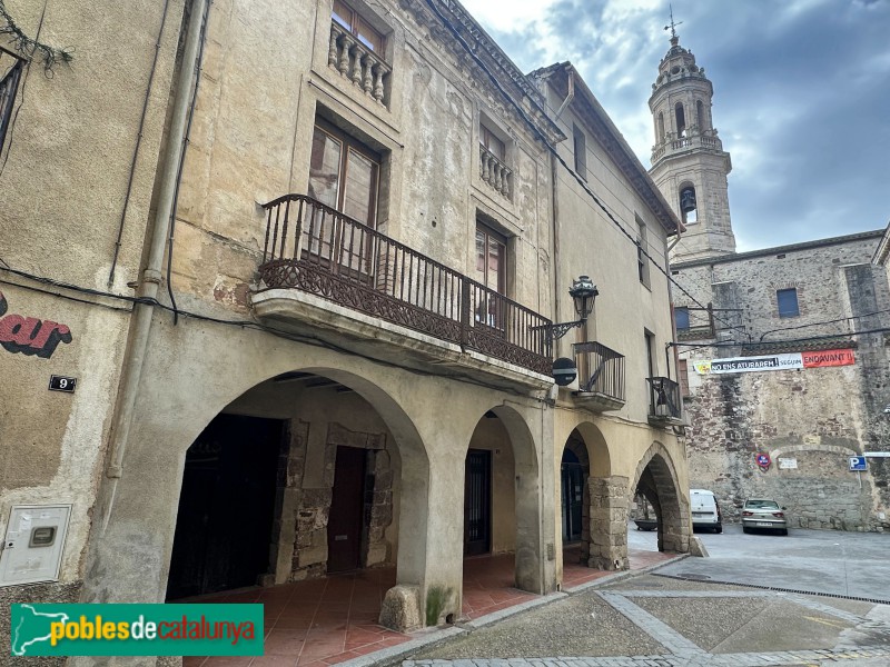 Alforja - Nucli antic. Porxos de la plaça de Dalt