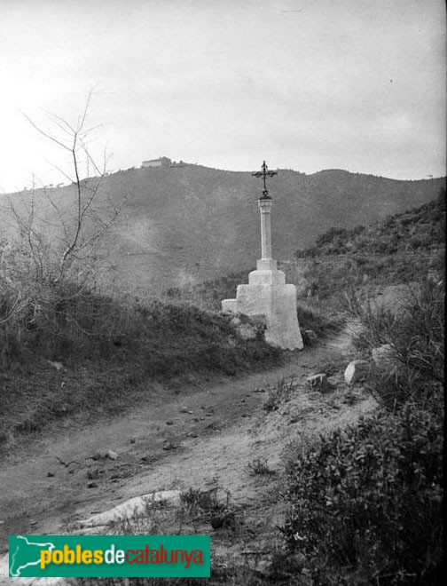 Alforja - Creu del Formatge (Foto: <i>Antoni Maymó -Arxiu Fotogràfic Centre Excursionista de Catalunya-</i>, 1949-69) Alforja - Creu del Formatge