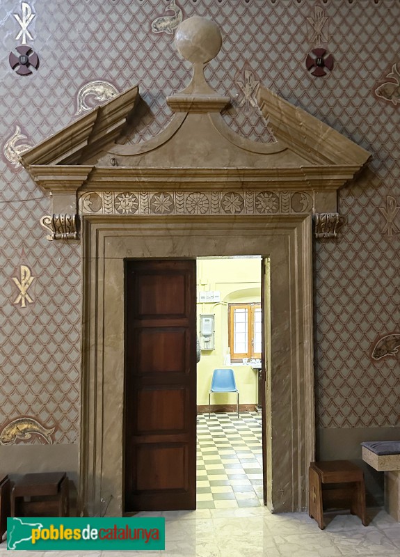 Riudecols - Església de Sant Pere (Foto: Albert Esteves, 2025) Riudecols - Església de Sant Pere