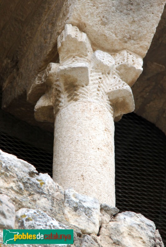 Avinyonet del Penedès - Sant Sebastià dels Gorgs. Detall del campanar