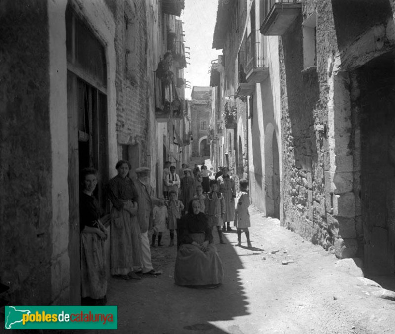 Nucli antic de la Selva del Camp (Foto: <i>Borràs -Arxiu Fotogràfic Centre Excursionista de Catalunya-</i>, 1890-1919) Nucli antic de la Selva del Camp