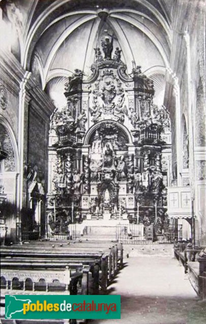 Riudecols - Església de Sant Pere. Retaule major (destruït). Postal antigaere. Retaule destruït (postal antiga)