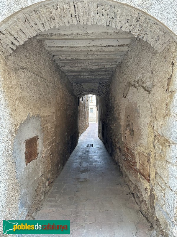 La Selva del Camp - Carrer del nucli antic (Foto: Albert Esteves, 2025) La Selva del Camp - Carrer del nucli antic