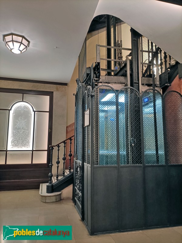 Barcelona - Passeig de Gràcia, 60