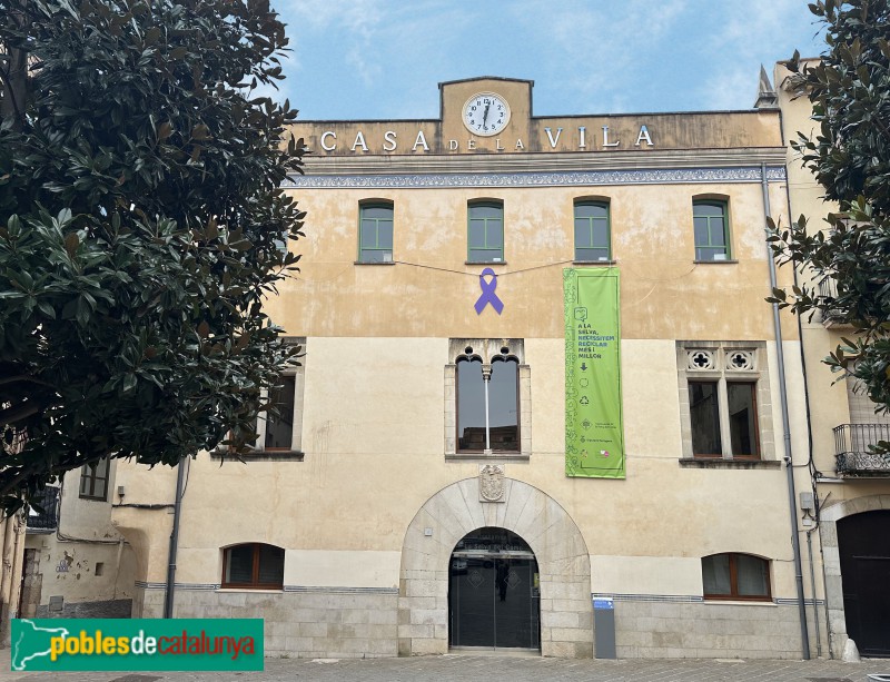La Selva del Camp - Casa dels Montserrat (Casa de la Vila)