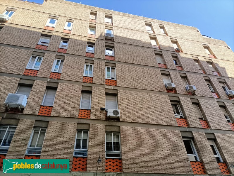 Barcelona - Brusi, 39-41