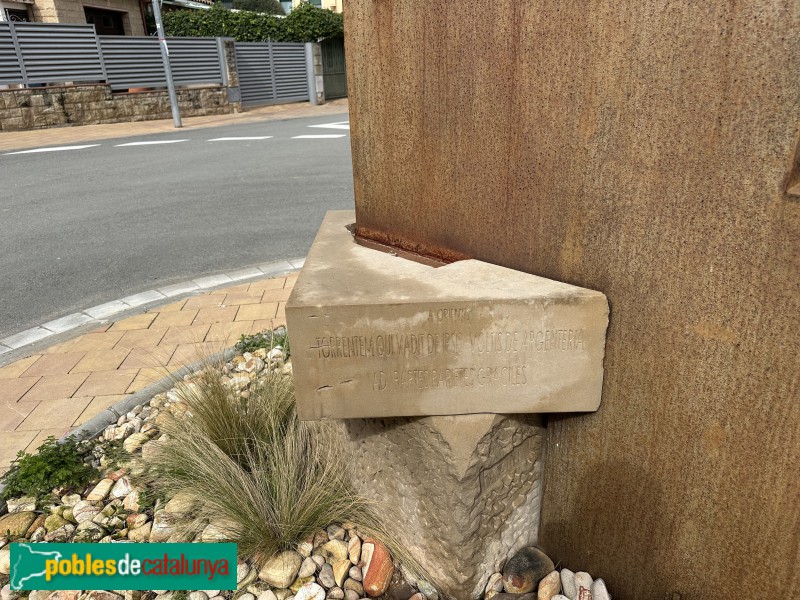 La Selva del Camp - Monument als 850 anys de la carta de població (Foto: Albert Esteves, 2025) La Selva del Camp - Monument als 850 anys de la carta de població