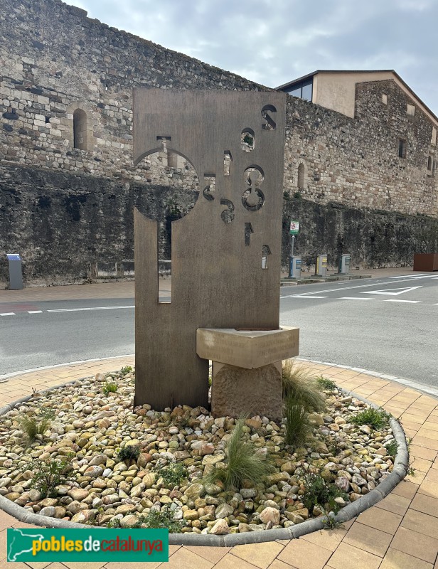 La Selva del Camp - Monument als 850 anys de la carta de població (Foto: Albert Esteves, 2025) La Selva del Camp - Monument als 850 anys de la carta de població