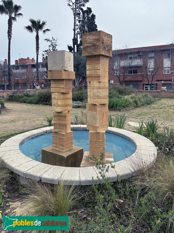 La Selva del Camp - Escultura <i>Els Brolladors del Coneixement</i>