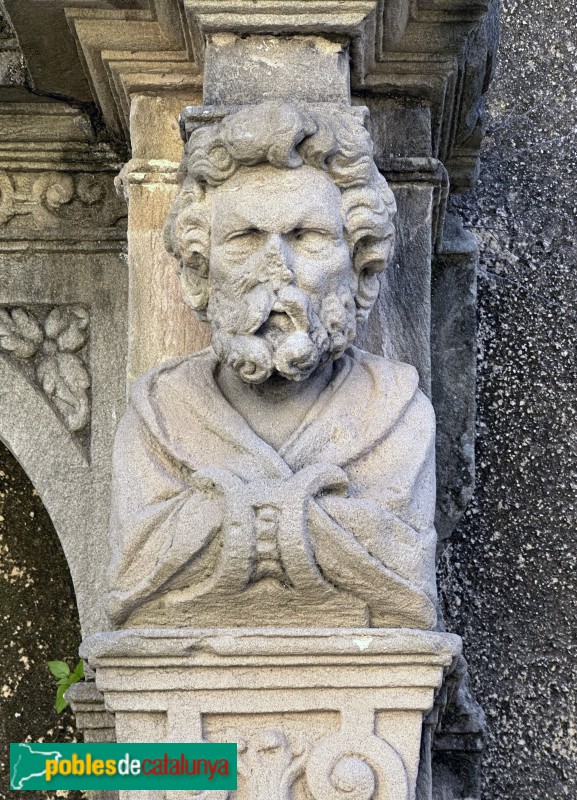 Sant Vicenç de Montalt - Basament de l'antic retaule