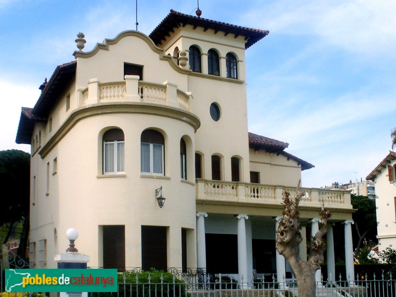 Sant Vicenç de Montalt - Torre Vicenç Simó després de la seva transformació