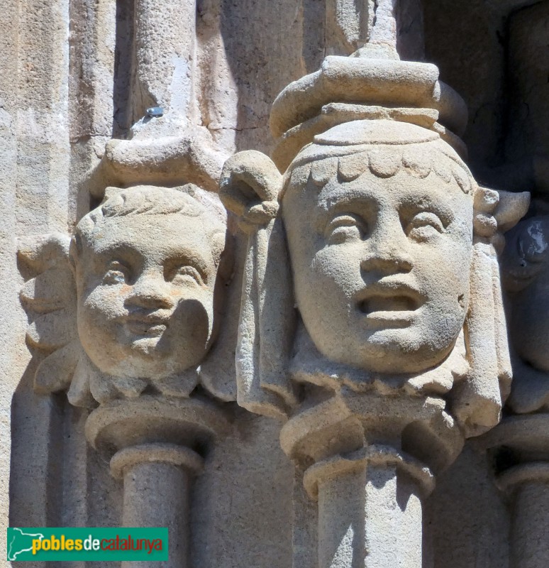 Sant Andreu de Llavaneres - Església vella de Sant Andreu. Portada
