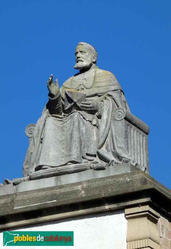Sant Andreu de Llavaneres - Monument al cardenal Vives i Tutó