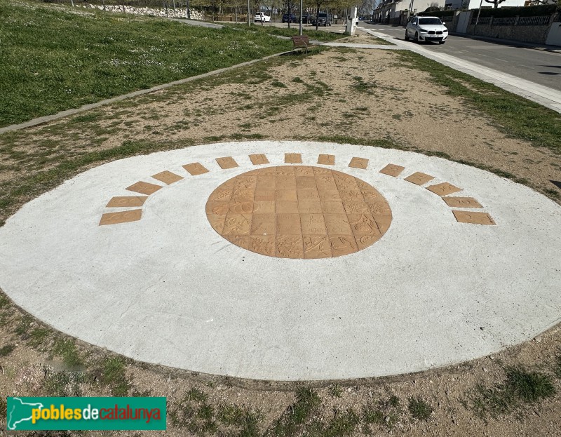 Fornells de la Selva - Rellotge de sol analemàtic