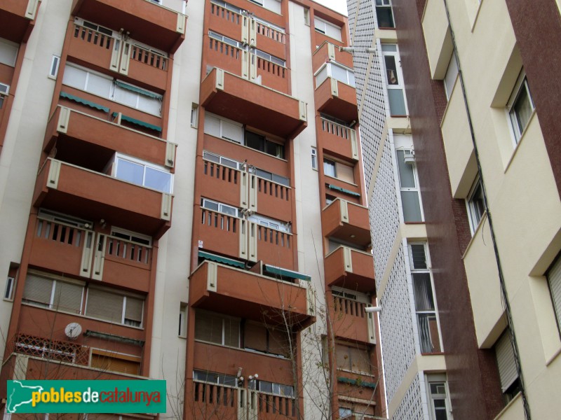 Barcelona - Habitatges Renfe (Foto: Alba Castillo, 2025) Barcelona - Habitatges Renfe