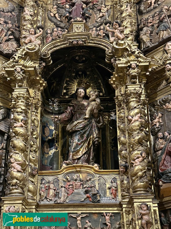 Mataró - Basílica de Santa Maria - Retaule del Roser (Foto: Albert Esteves, 2025) Mataró - Basílica de Santa Maria - Retaule del Roser