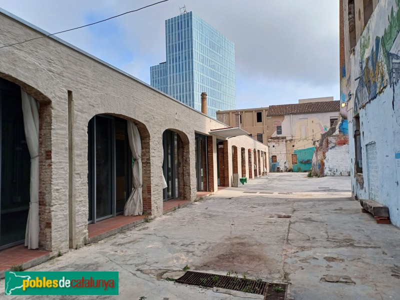 Barcelona - Fàbrica La Escocesa. Nau Foseco rehabilitada (Foto: Sergi Suárez, 2025) Barcelona - Fàbrica La Escocesa. Nau Foseco rehabilitada