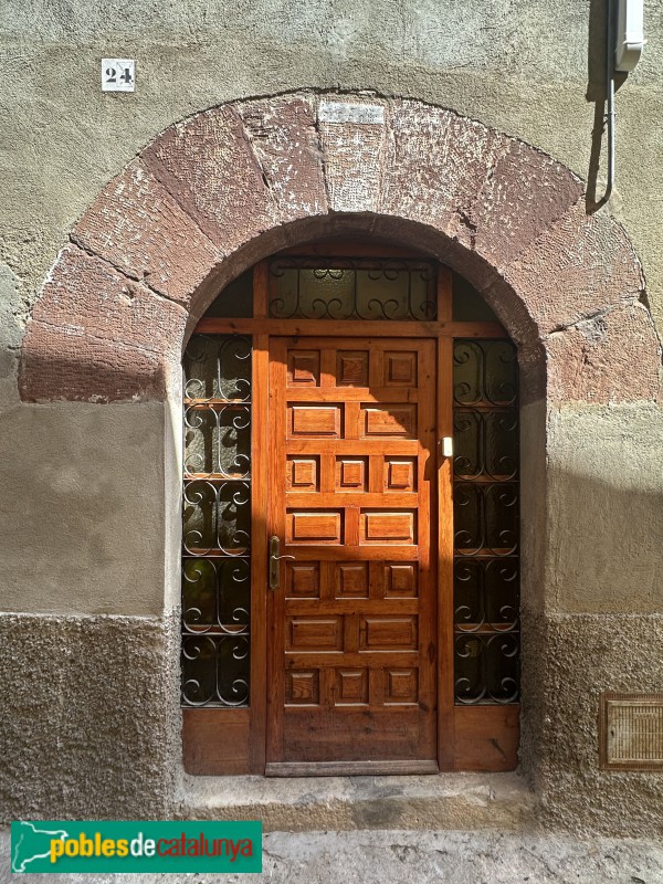 Mont-roig del Camp - Portal 1569 (Foto: Albert Esteves, 2025) Mont-roig del Camp - Portal 1569