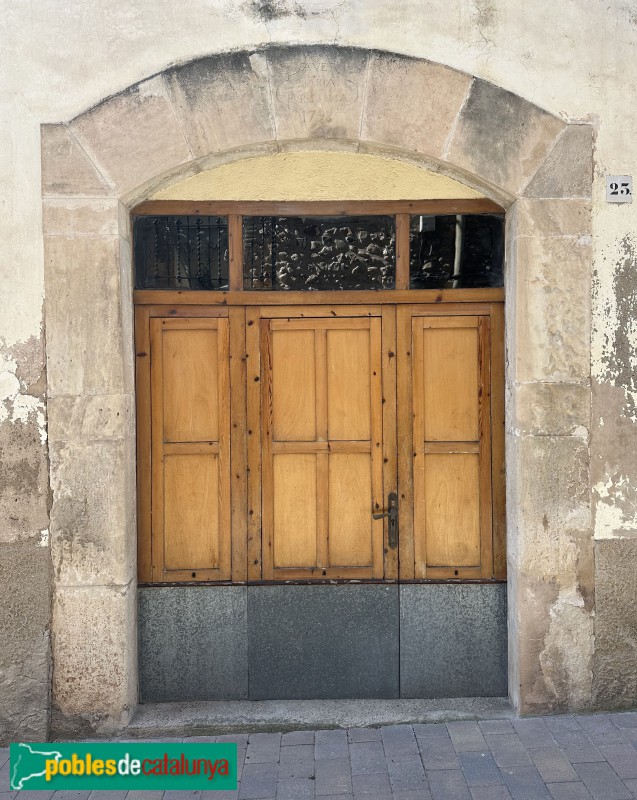 Mont-roig del Camp - Portal 1798 (Foto: Albert Esteves, 2025) Mont-roig del Camp - Portal 1798