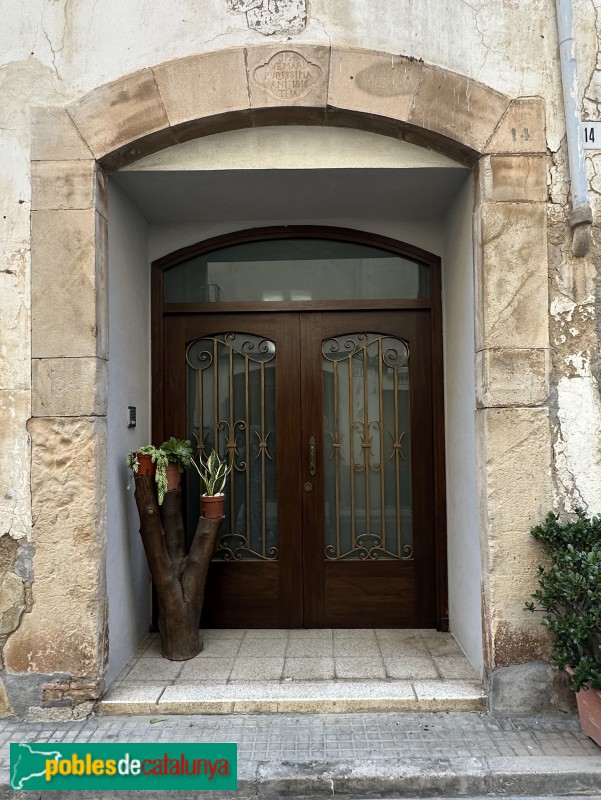 Mont-roig del Camp - Portal 1816 (Foto: Albert Esteves, 2025) Mont-roig del Camp - Portal 1816