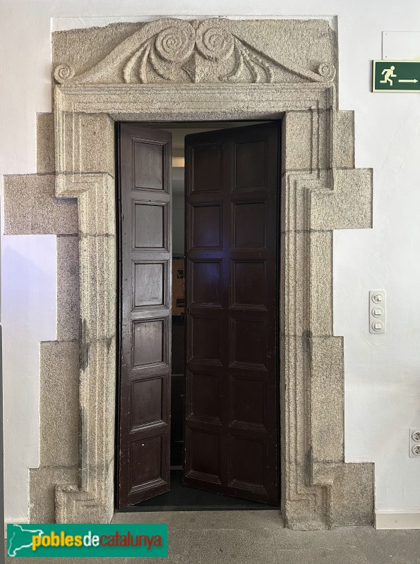 Mataró - Can Serra (Foto: Albert Esteves, 2025) Mataró - Can Serra