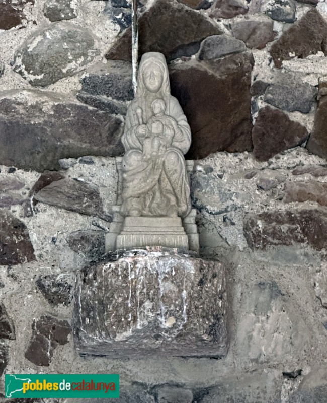 Vilanova d'Escornalbou - Mas d'en Munter. Capella (Foto: Albert Esteves, 2025) Vilanova d'Escornalbou - Mas d'en Munter. Capella