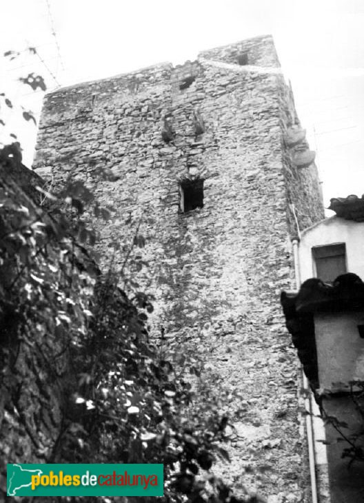 Vandellòs - Torre de Ca la Torre, abans de la restauració