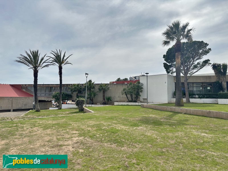 L'Hospitalet de l'Infant - Poblat d'Hifrensa. Equipaments