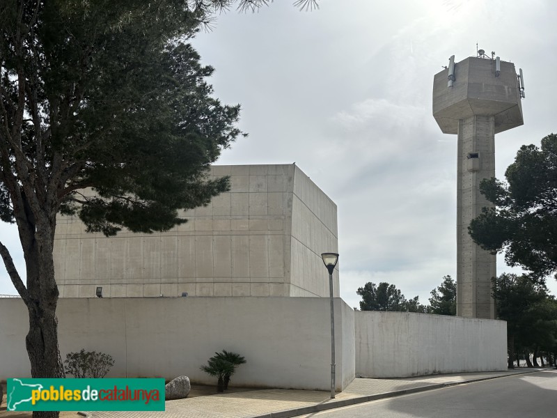 L'Hospitalet de linfant - Centre Cultural Infant Pere i dipòsit Hifrensa (Foto: Albert Esteves, 2025) L'Hospitalet de linfant - Centre Cultural Infant Pere i dipòsit Hifrensa